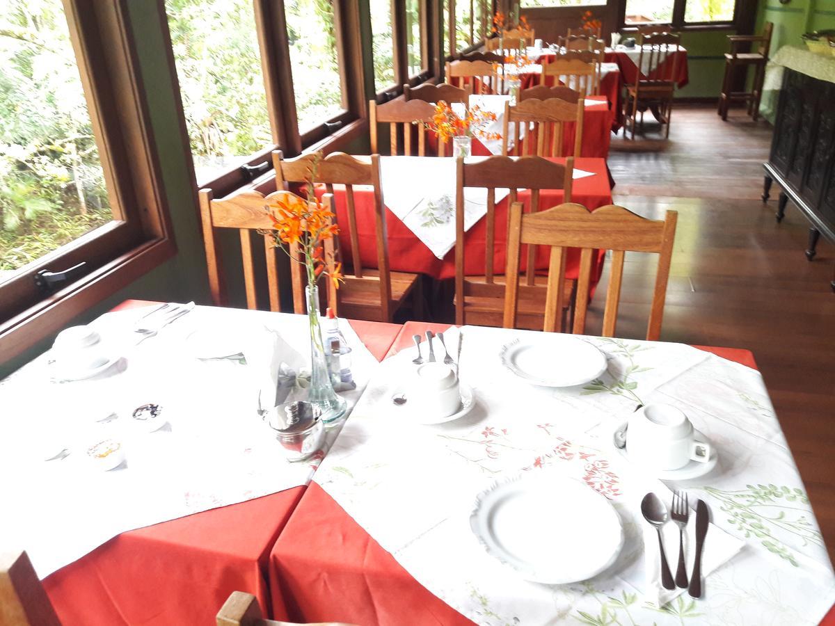 Refugio Ecologico Amadamata Hotel Нова-Фрибурго Екстериор снимка
