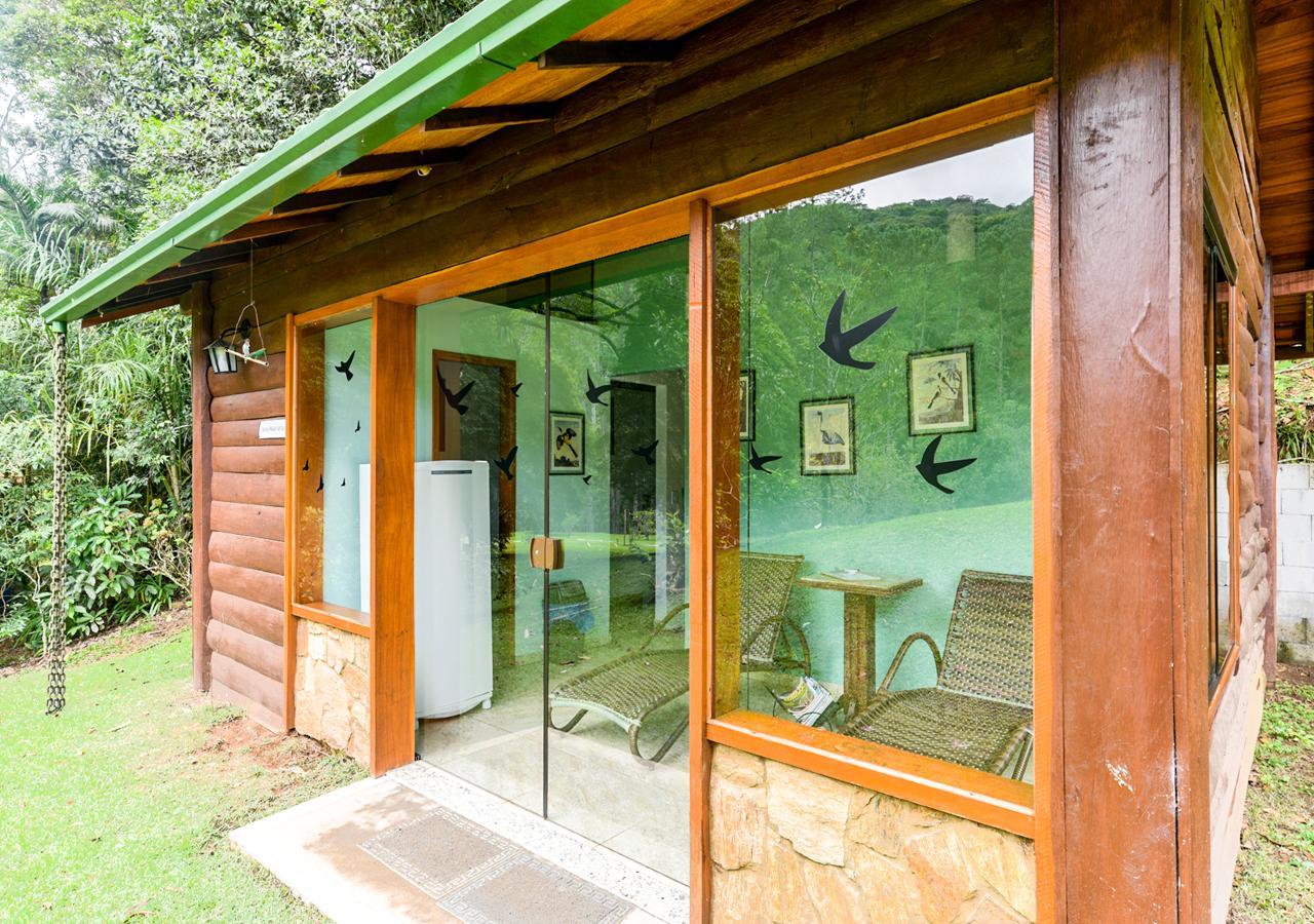 Refugio Ecologico Amadamata Hotel Нова-Фрибурго Екстериор снимка