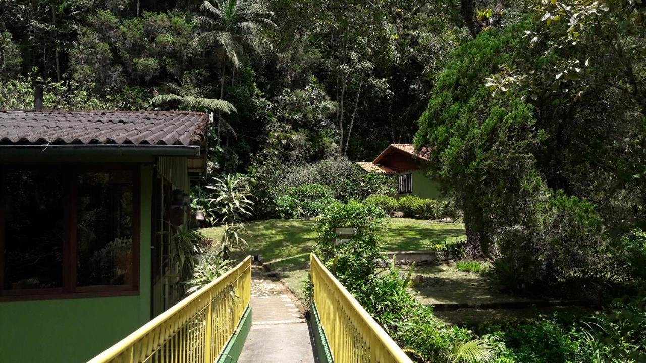 Refugio Ecologico Amadamata Hotel Нова-Фрибурго Екстериор снимка
